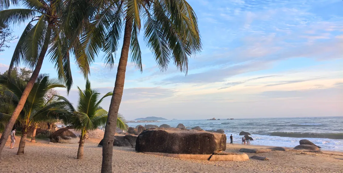 China's Tropical Island Escape