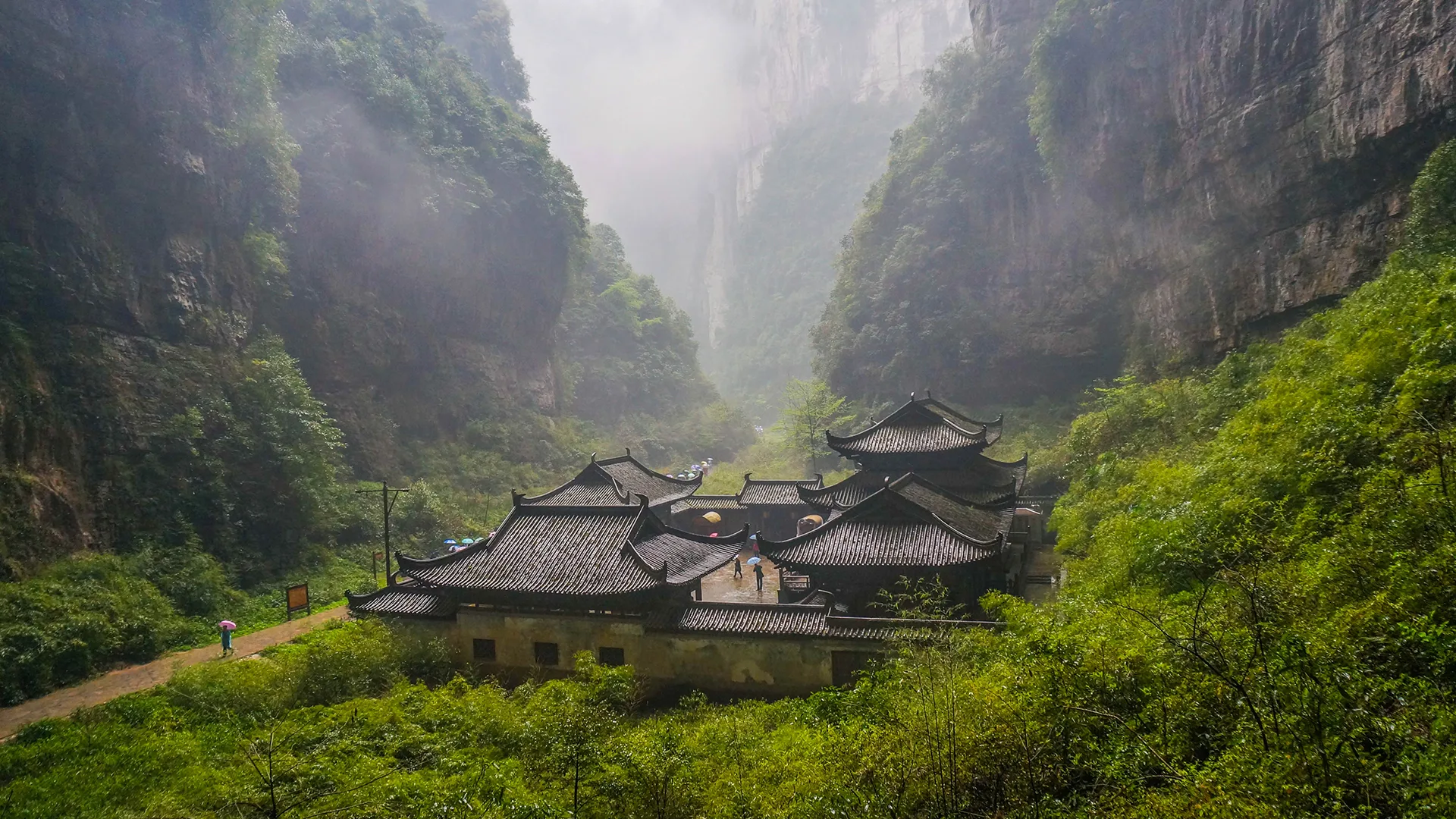 Wulong: Into the Karst Wonderland
