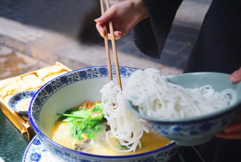 Crossing the Bridge Noodles Crossing the Bridge Noodles